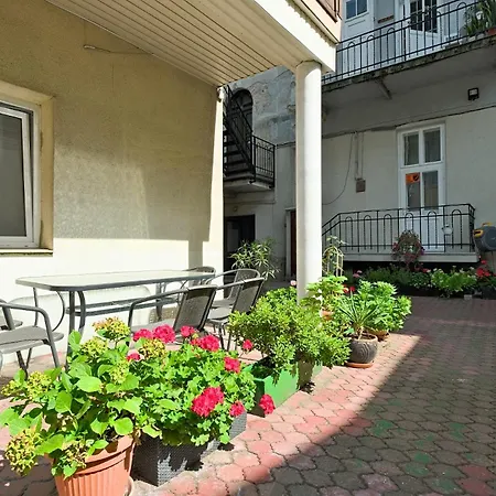 Apartament Urban Nest Radziwillowska 12 *
